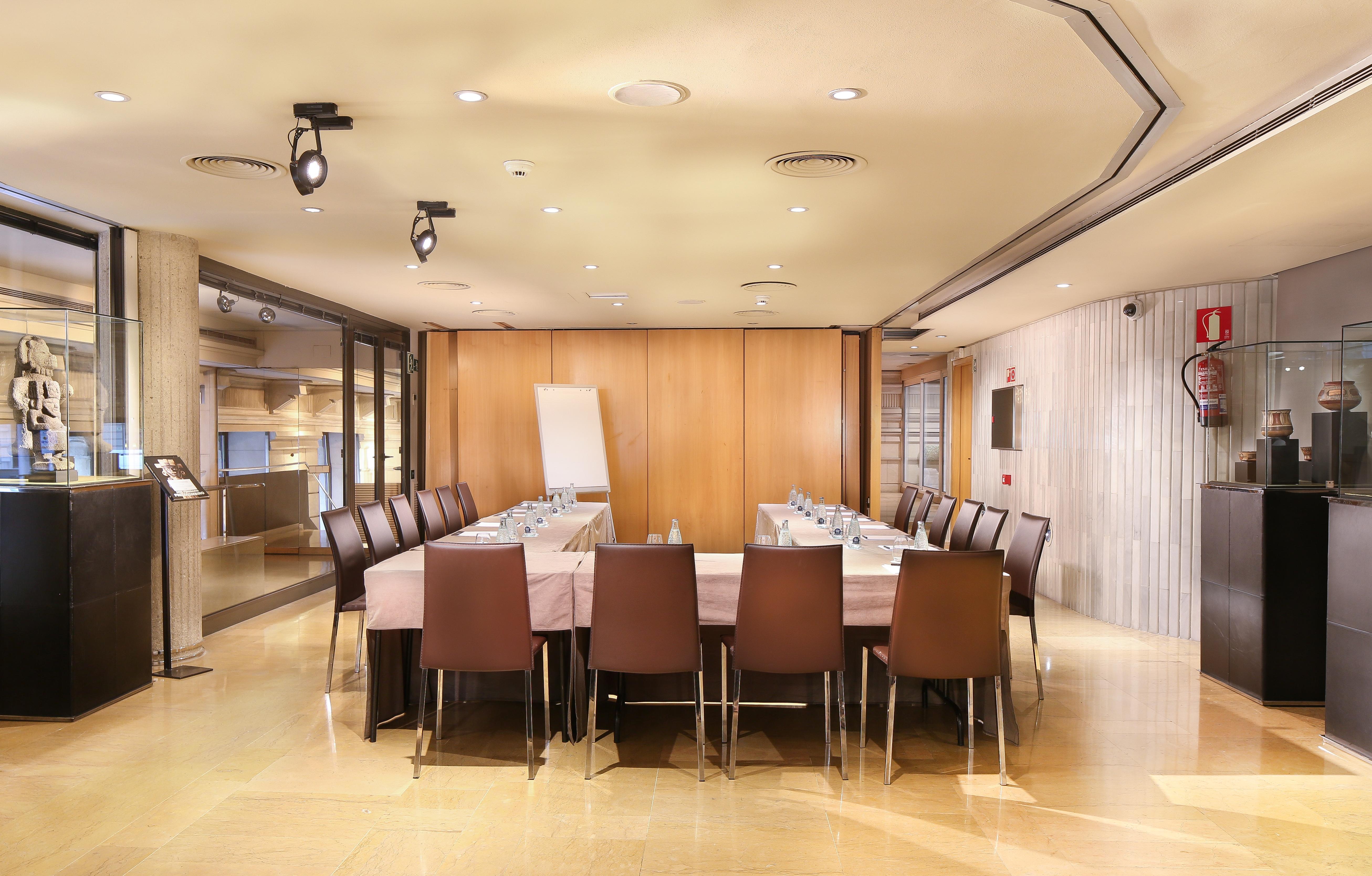 Claris & Gl, A Small Luxury Of The World 5* Barcelone
